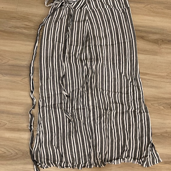 *HOST PICK* Dynamite Midi Striped Skirt - Picture 4 of 6